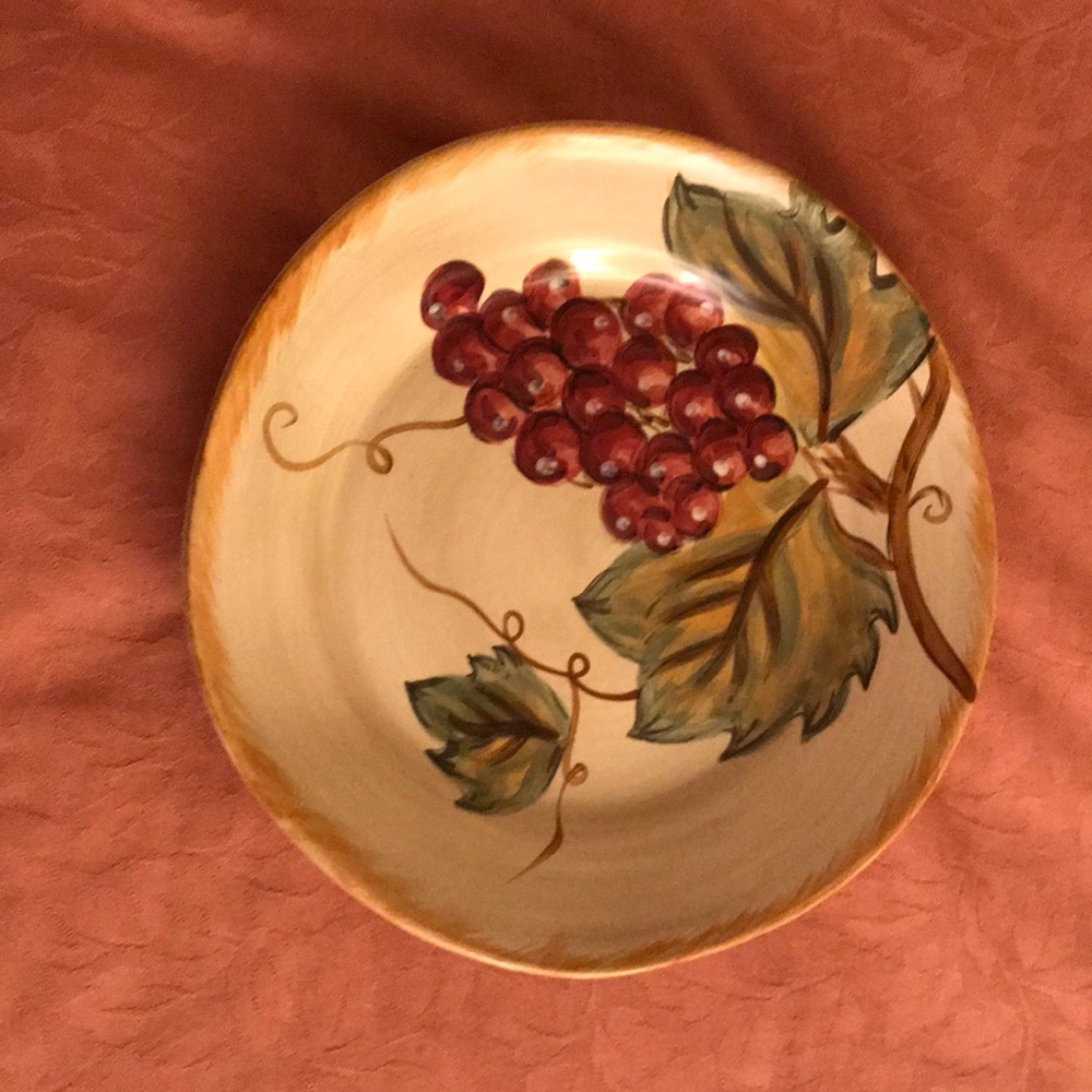 🎁 3/$15 - Hand painted hand crafted serving plate, new